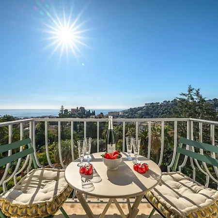 Apartment Riviera Palace - Vue Sur La - Parking Prive