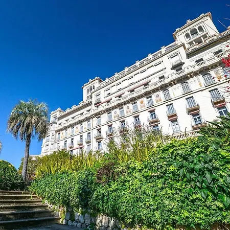 Le Riviera Palace - Vue Sur La - Parking Privé Apartamento *