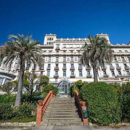 Le Riviera Palace - Vue Sur La - Parking Privé Apartamento Menton